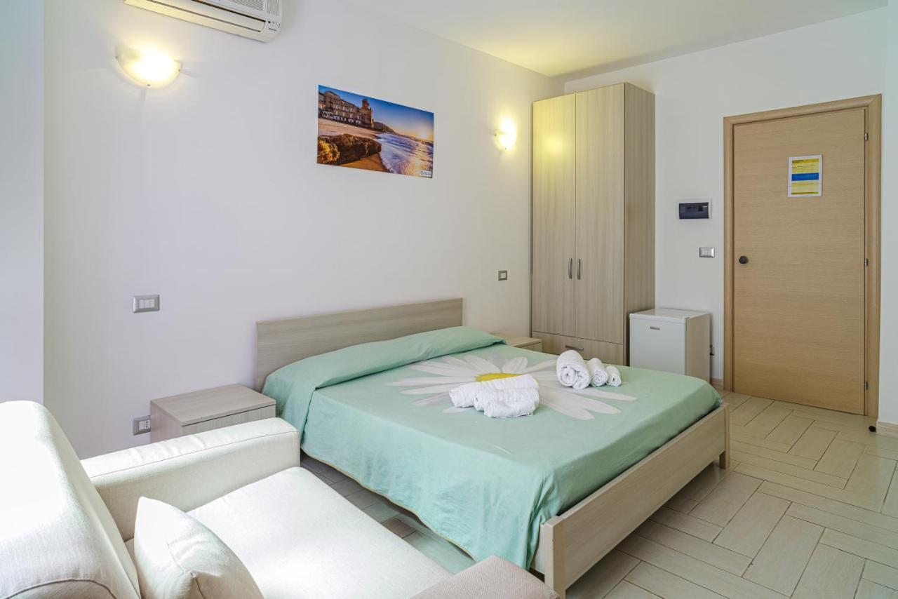 Economy Quadruple Room